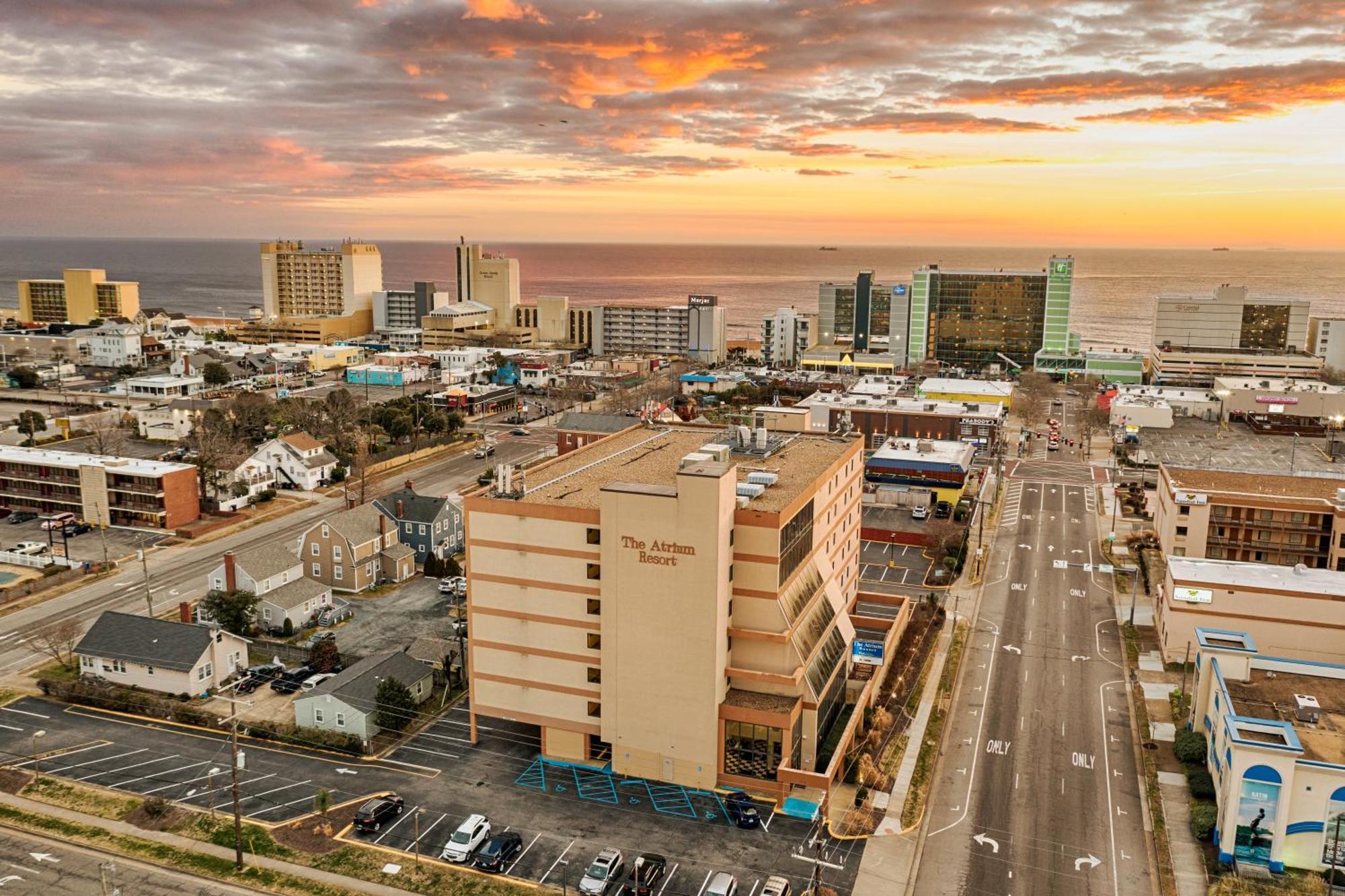 The Atrium Resort, Virginia Beach By Vacatia Exterior photo
