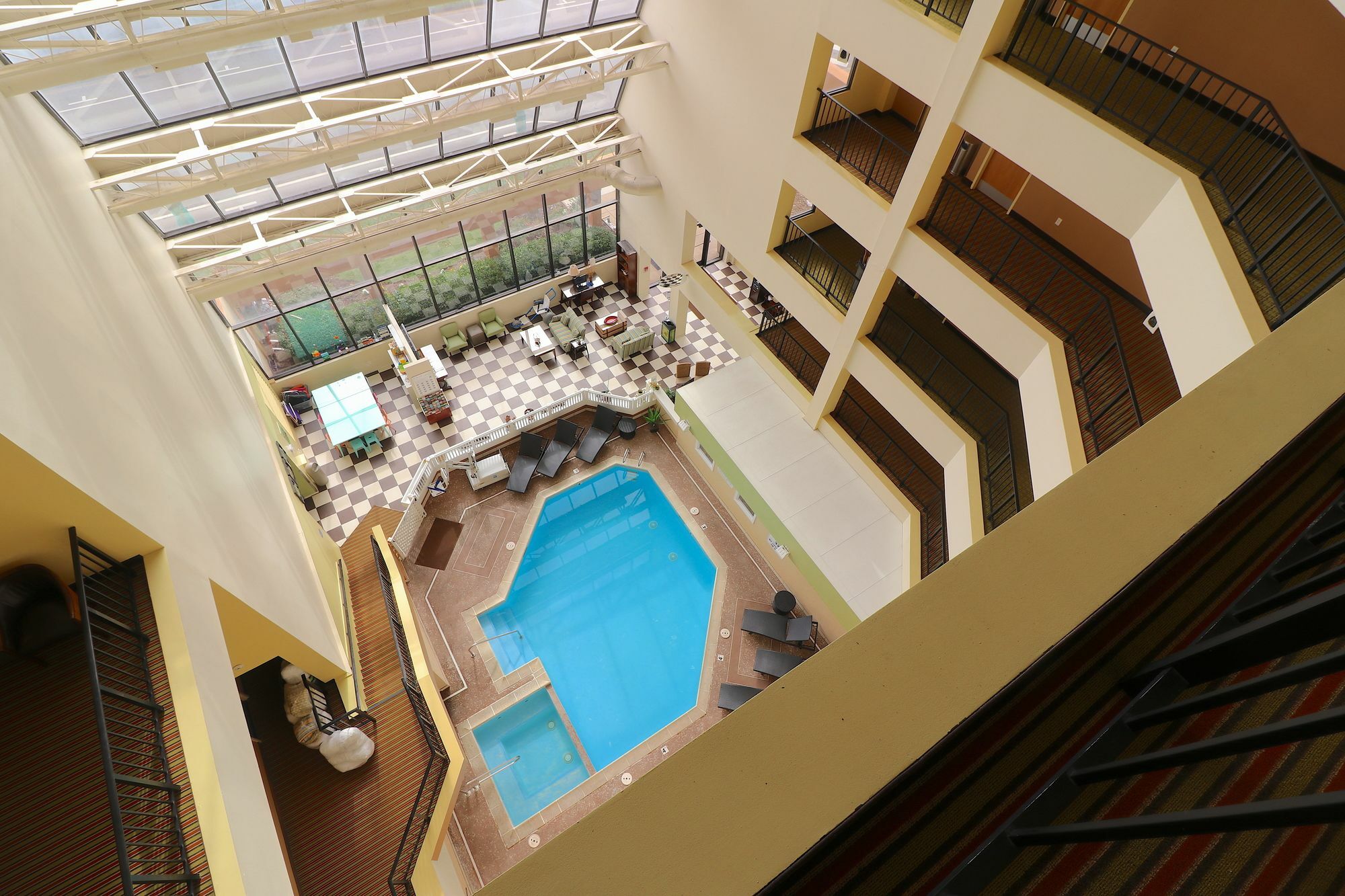 The Atrium Resort, Virginia Beach By Vacatia Exterior photo