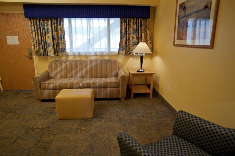 The Atrium Resort, Virginia Beach By Vacatia Exterior photo